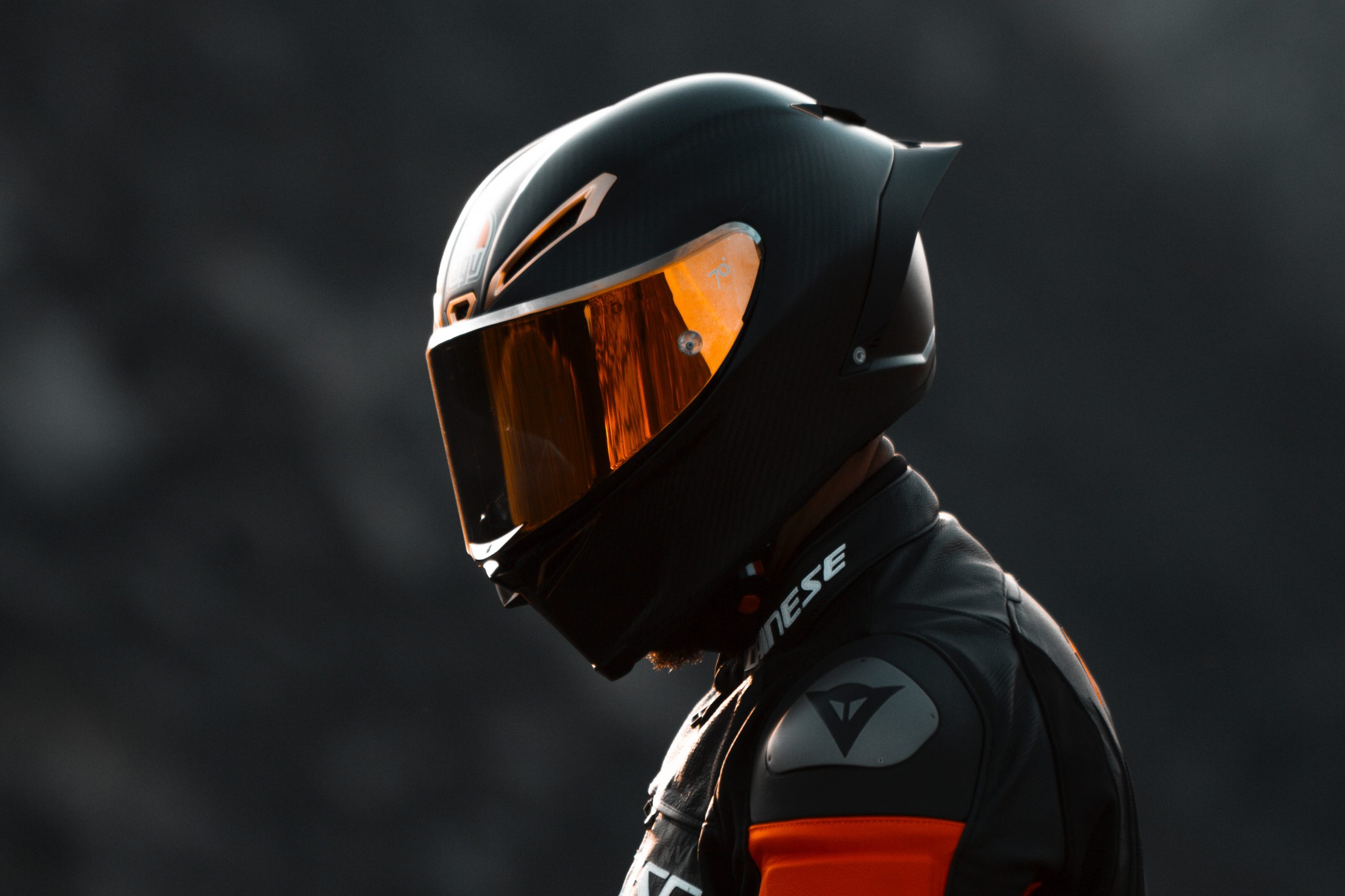 Comment choisir son casque moto : astuces - Le Bol